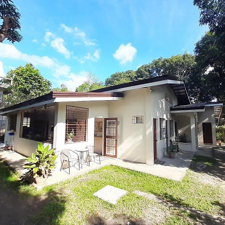 Ese House Hotell Dumaguete City Eksteriør bilde