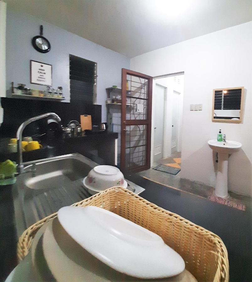 Ese House Hotell Dumaguete City Eksteriør bilde