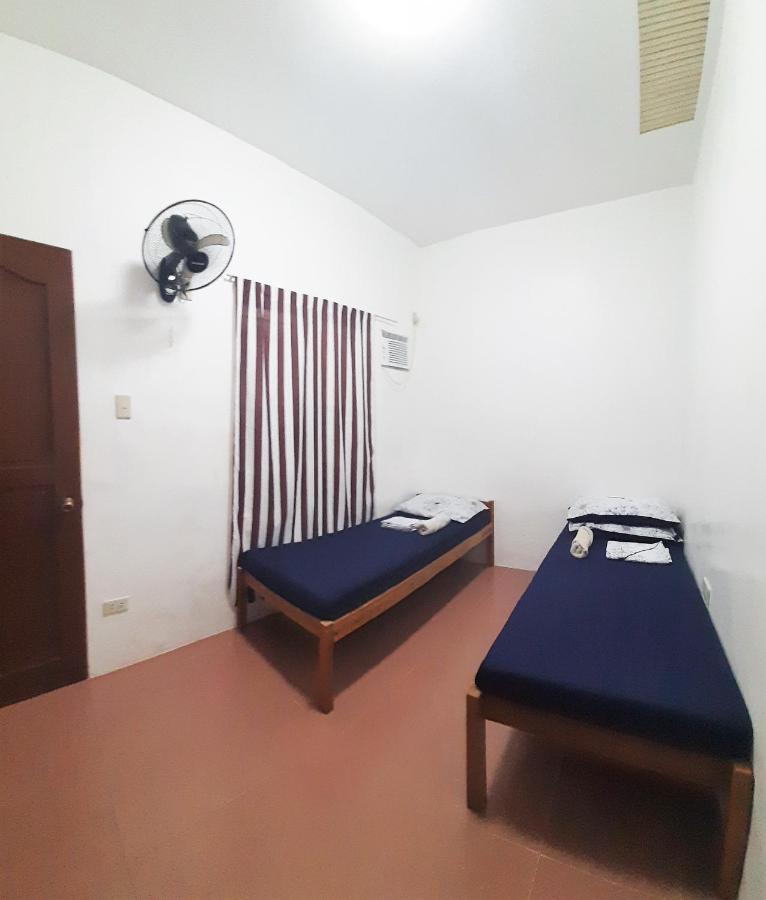 Ese House Hotell Dumaguete City Eksteriør bilde